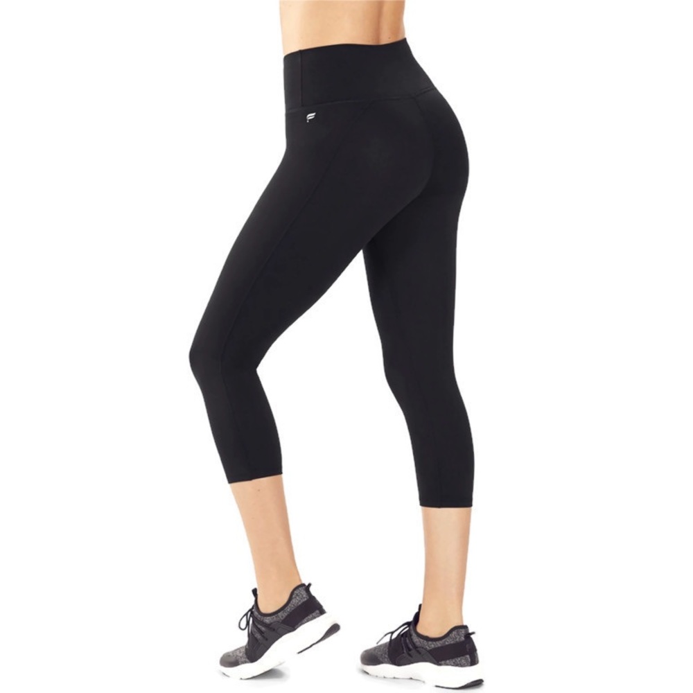 Fabletics Solid Black Hi Waist Capris XL